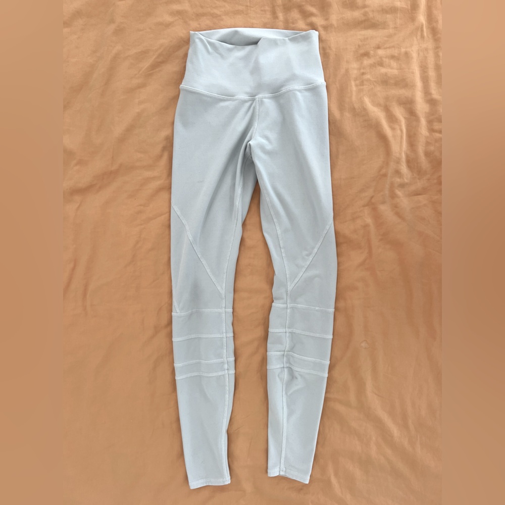 Alo High-Waste Sueded Momentum Leggins